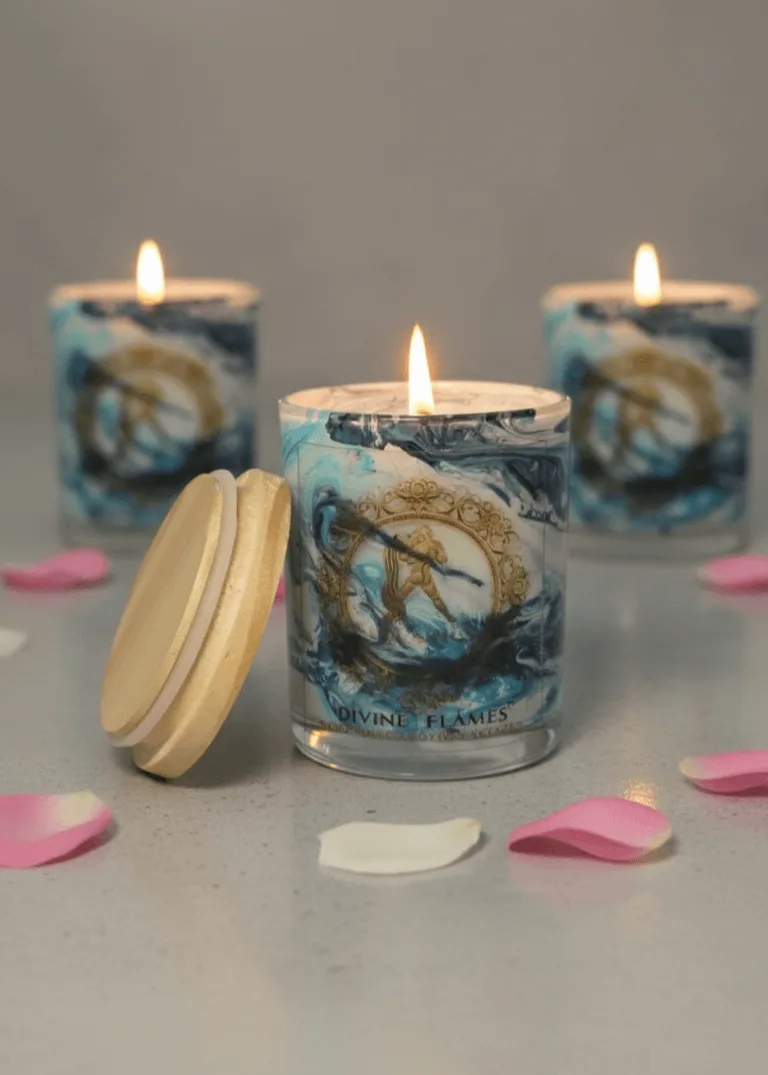 Aquarius Zodiac Marble Glass Candle - Image 2