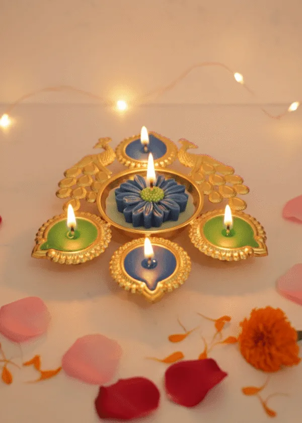 Royal Peacock Urli Candle