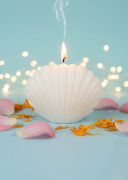 Sea shell Candle